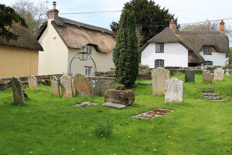 Tarrant Hinton Churchyard