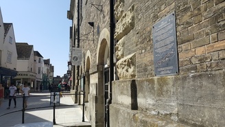 14 Salisbury_context