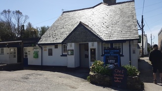 2 Blue Anchor Fraddon_context